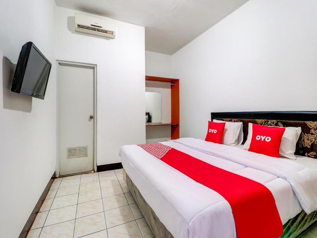 OYO 3341 Ten Guest House Bandung Exterior foto